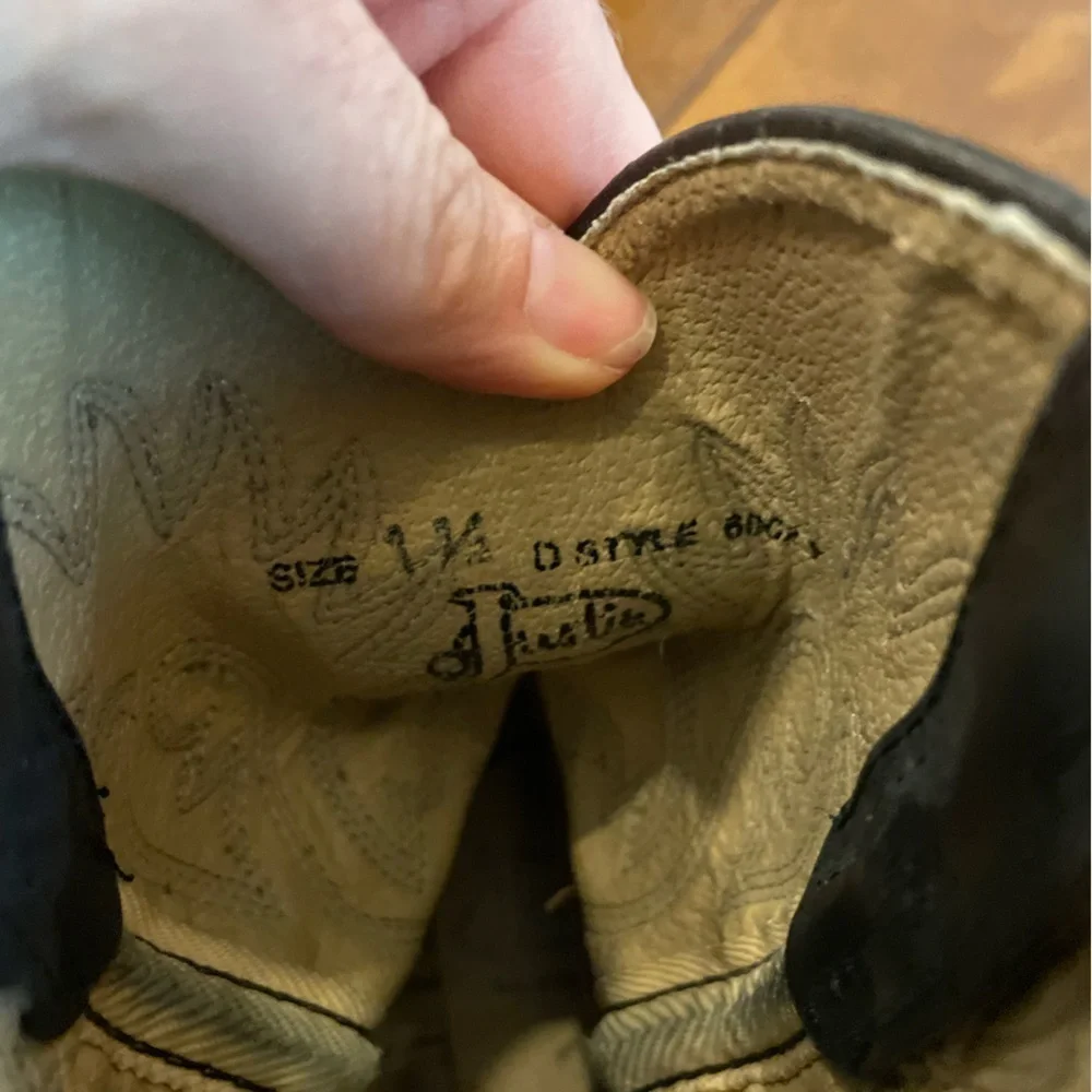 Justin Boots there some